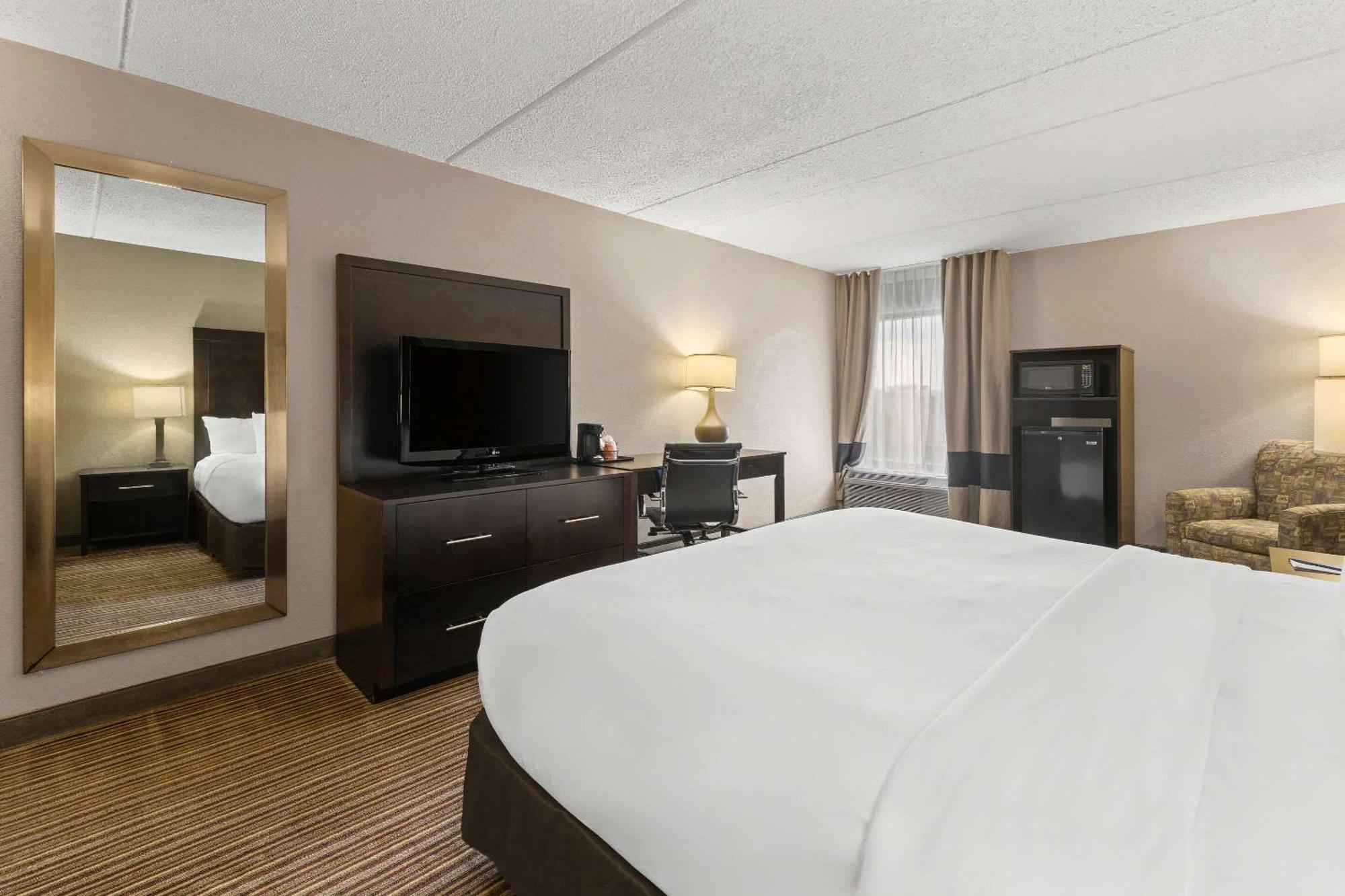 Comfort Inn Lehigh Valley West Fogelsville Экстерьер фото