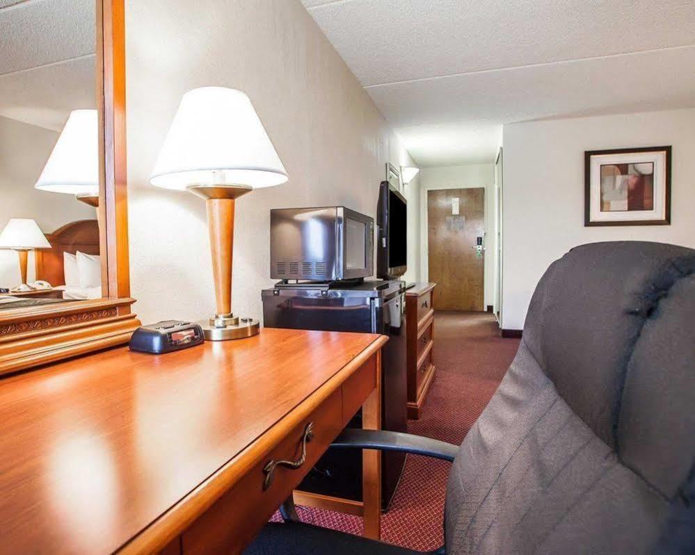 Comfort Inn Lehigh Valley West Fogelsville Экстерьер фото